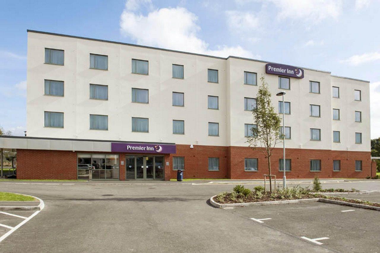 Premier Inn Gosport Kültér fotó